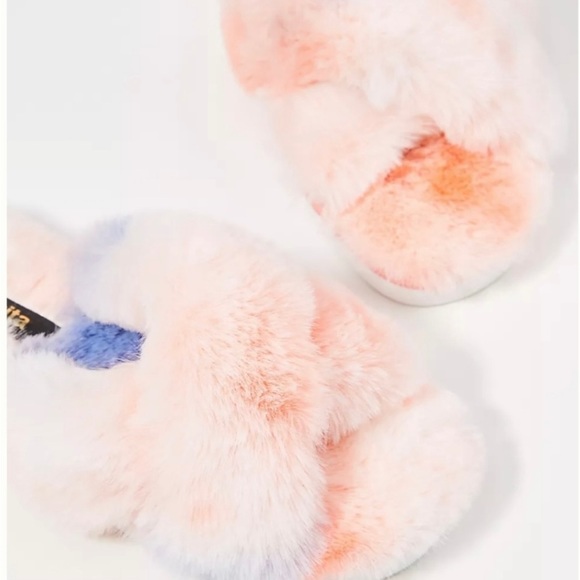 Dolce Vita Pillar Slippers - Picture 3 of 8